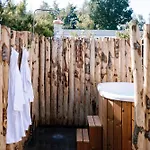 Wellness X De Ijsvogel Holiday home *