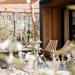 Wellness X De Ijsvogel Holiday home Voorthuizen